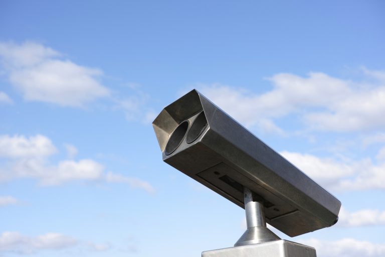 installer une caméra de surveillance sans internet